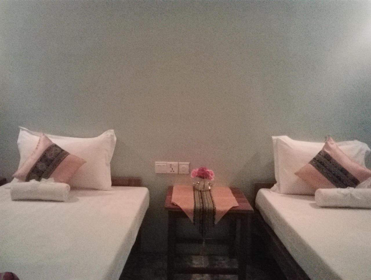 Hostel Roma Inn Kalaw Exteriör bild