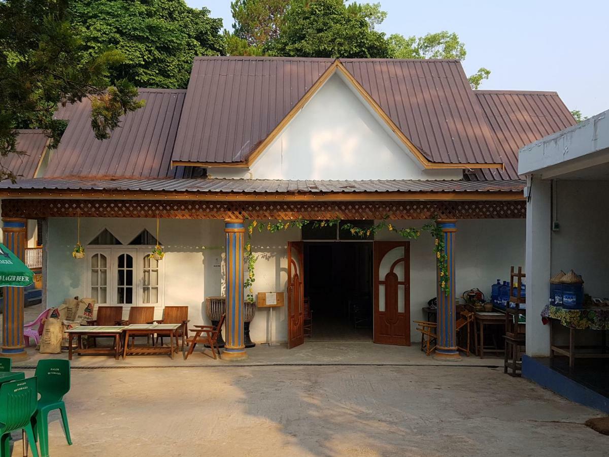 Hostel Roma Inn Kalaw Exteriör bild